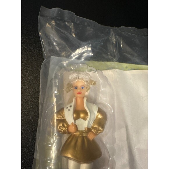 1992 McDonald’s Hollywood Hair Barbie Toy SEALED Happy Meal Mattel - Picture 6 of 9